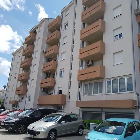 Apartamento Antonella *